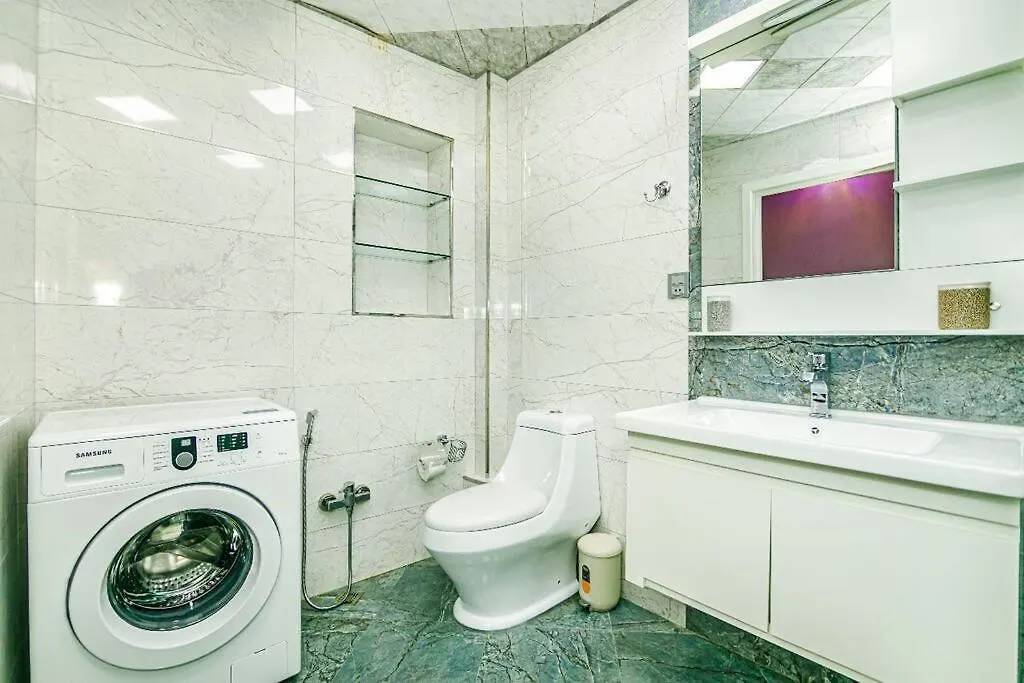 Great House In The Center Apartman Baku