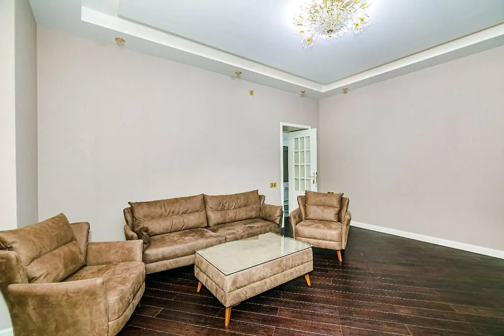 Great House In The Center Apartman Baku 0*,